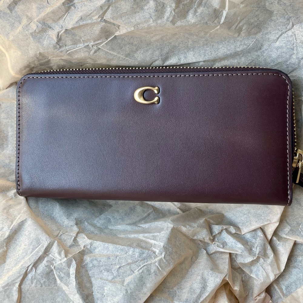 New Coach Wallet in Maple Brown with Brass accents, originally paid $190